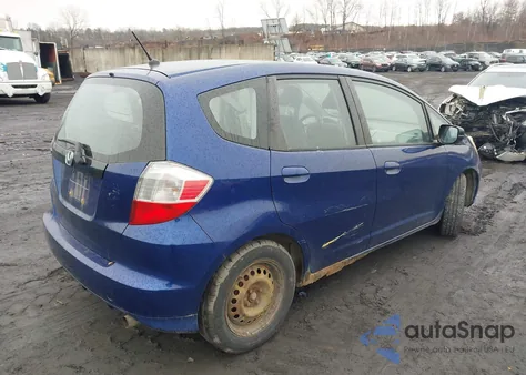 2011 Honda Fit from USA, damaged, VIN JHMGE8H32BC023051